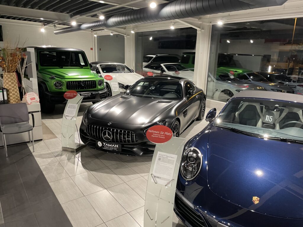 Fahrzeuge über 500 PS bei Yaman